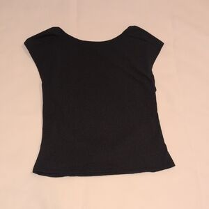 EFan Backless Classic Women's Top